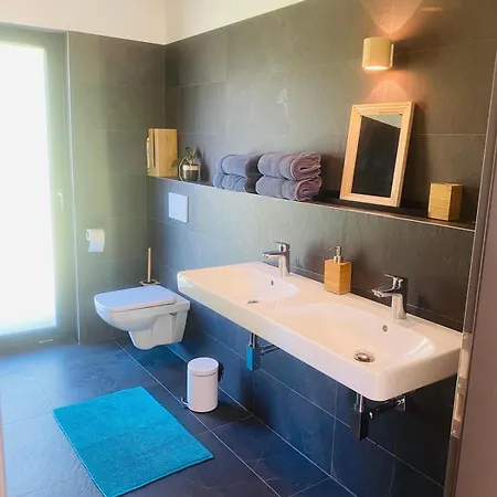 Glamping Machuv Kraj Apartment *